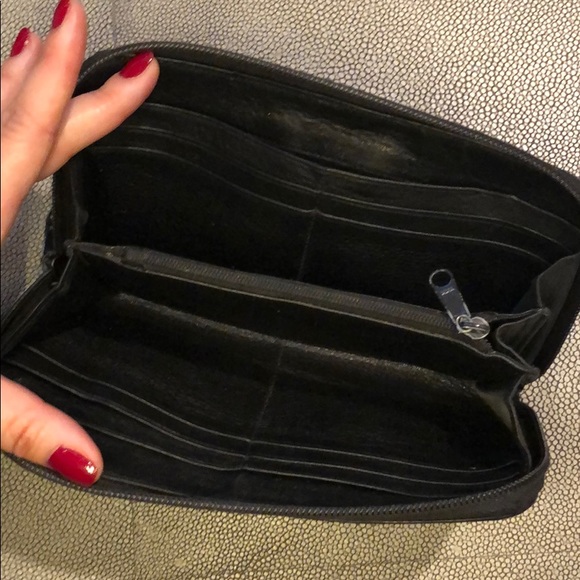 Brighton Black Leather Zip Wallet - Picture 4 of 5